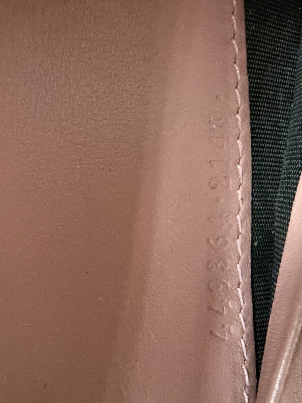 Gucci Long Pink Zippy Vintage Leather Wallet 7.5"x4" - Picture 10 of 14